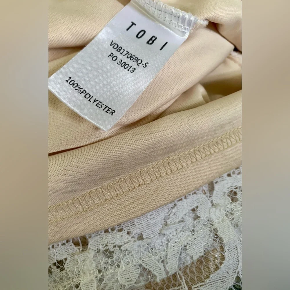 Tobi lace overlay beige with white lace dress with fringed trim Women’s Medium M - Picture 8 of 8